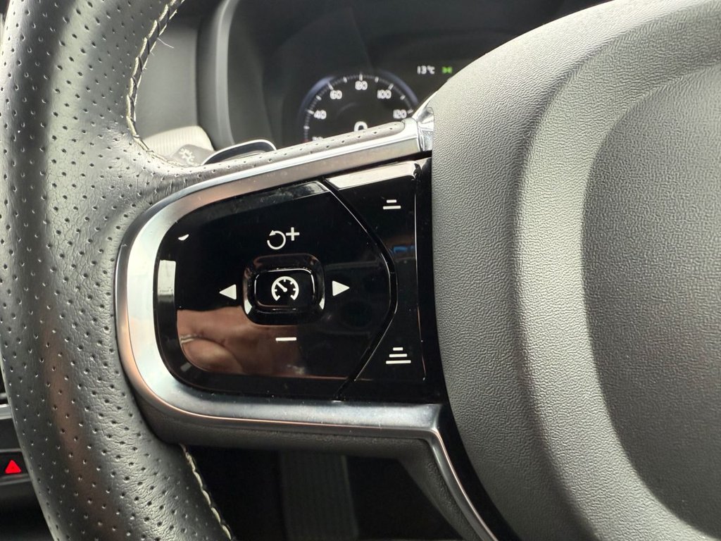 Used Volvo S90 2019 for sale - 76092659: Photo 42