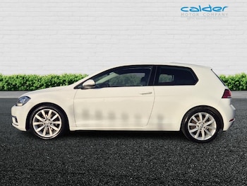 Used Volkswagen Golf 2017 for sale - 77133774: Photo