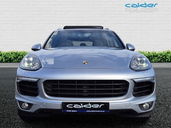 Used Porsche Cayenne 2016 for sale - 75307781: Photo