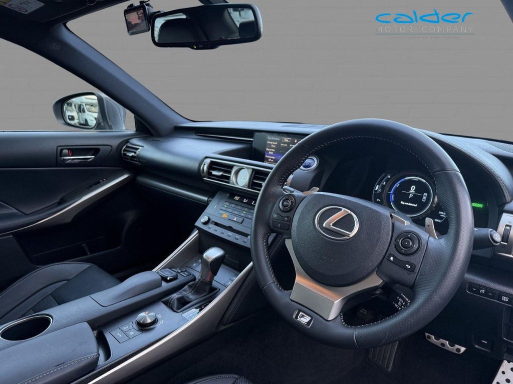 Used Lexus IS 2015 for sale - 76867192: Photo 6