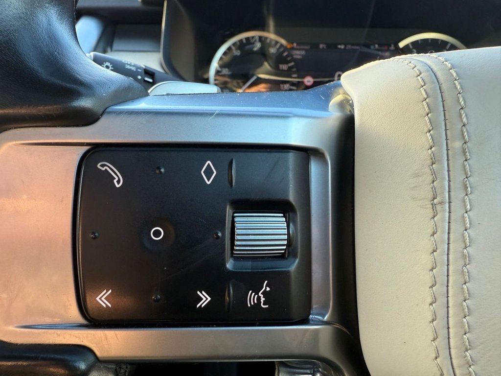 Used Land Rover Discovery 2022 for sale - 77276086: Photo 42