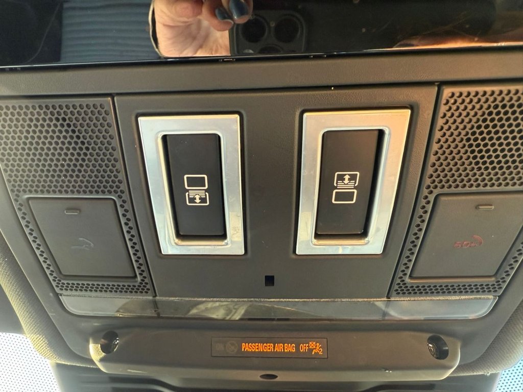 Used Land Rover Discovery 2022 for sale - 77276086: Photo 47