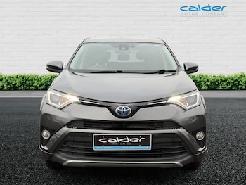 Used Toyota RAV4 2018 for sale - 77038066: Photo