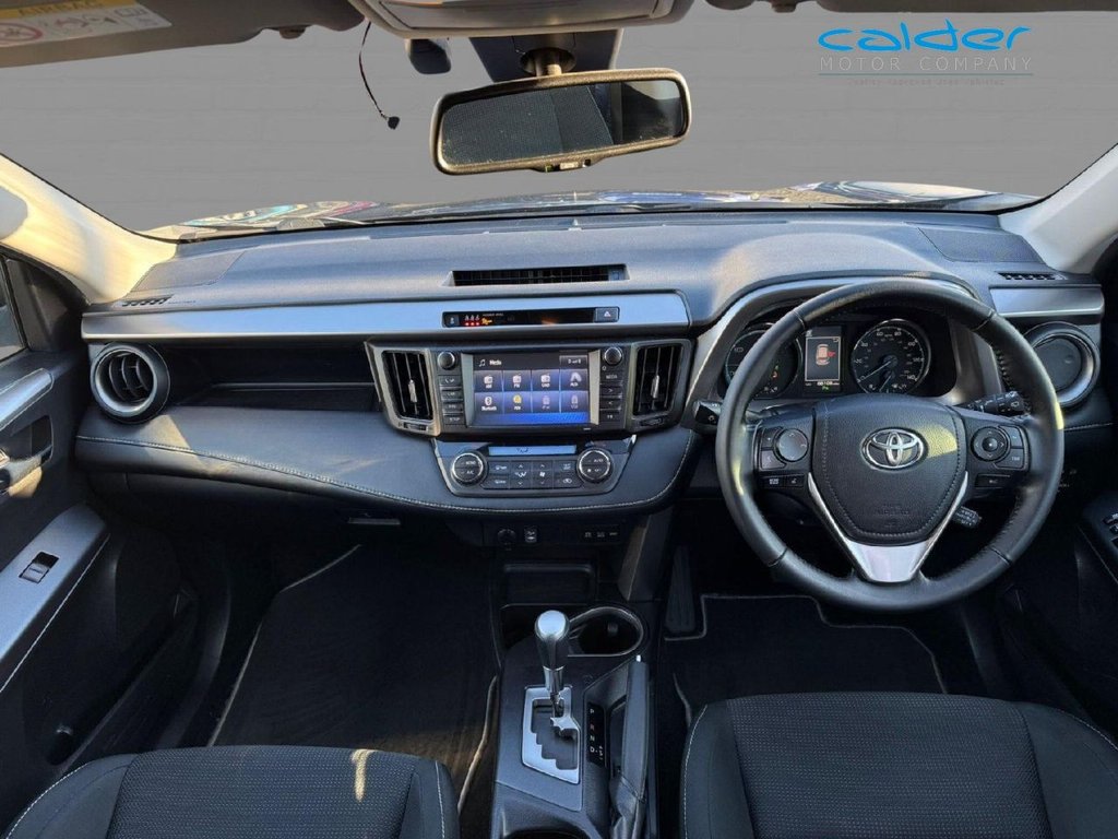 Used Toyota RAV4 2018 for sale - 77038066: Photo 42