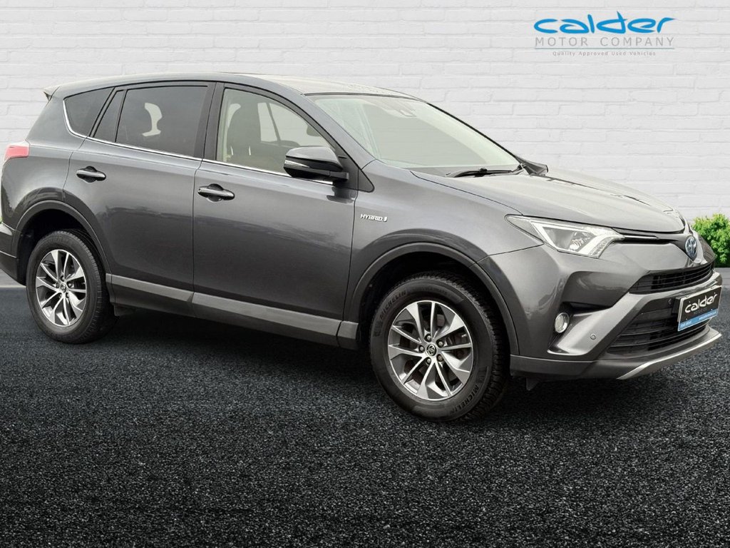 Used Toyota RAV4 2018 for sale - 77038066: Photo 5