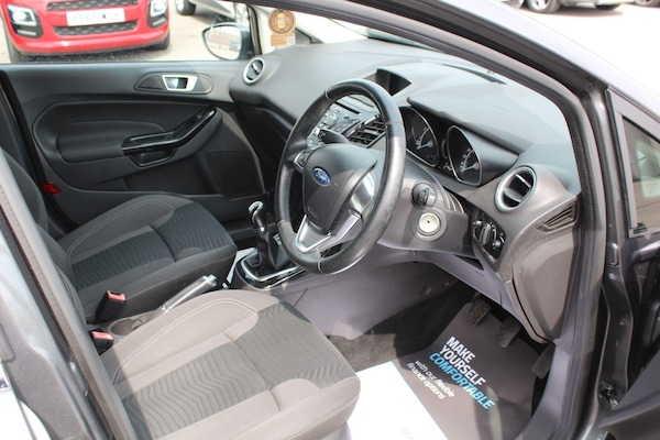 Used Ford Fiesta 2015 for sale - 76247002: Photo 19