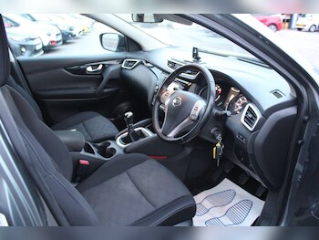 Used Nissan Qashqai 2017 for sale - 77598155: Photo