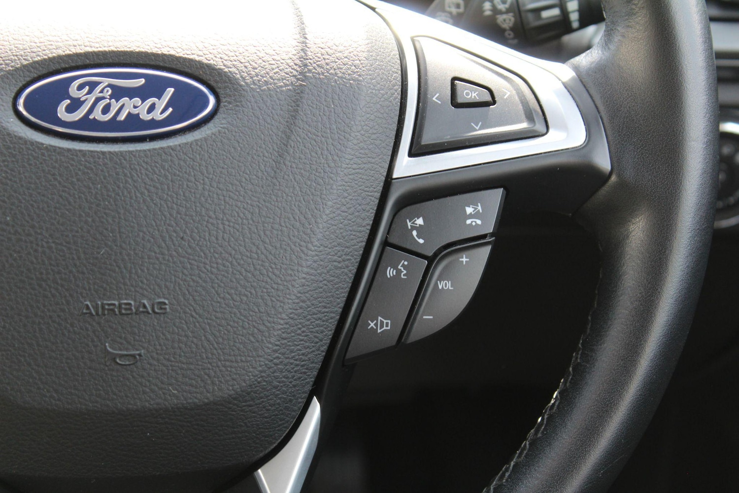 Used Ford Mondeo 2019 for sale - 76990521: Photo 49