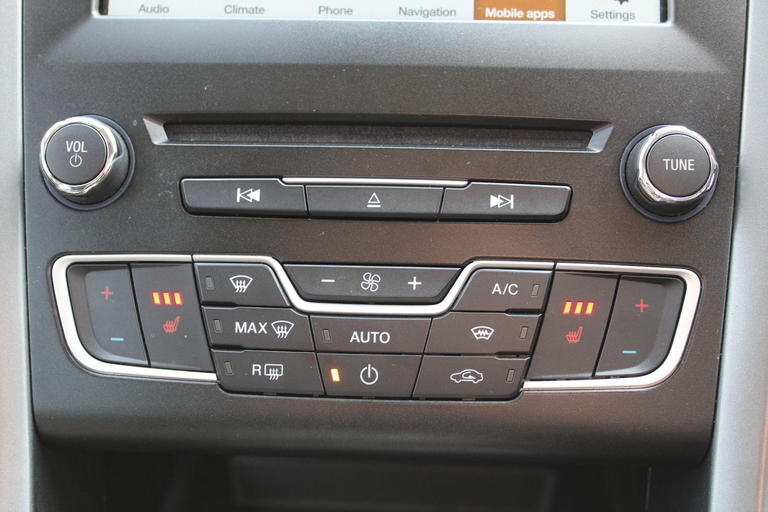 Used Ford Mondeo 2019 for sale - 76990521: Photo 56