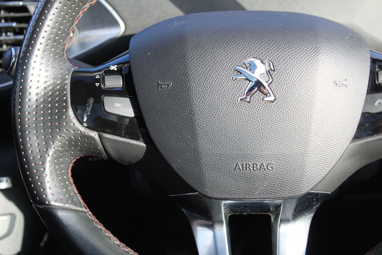 Used Peugeot 308 2019 for sale - 77279585: Photo 39