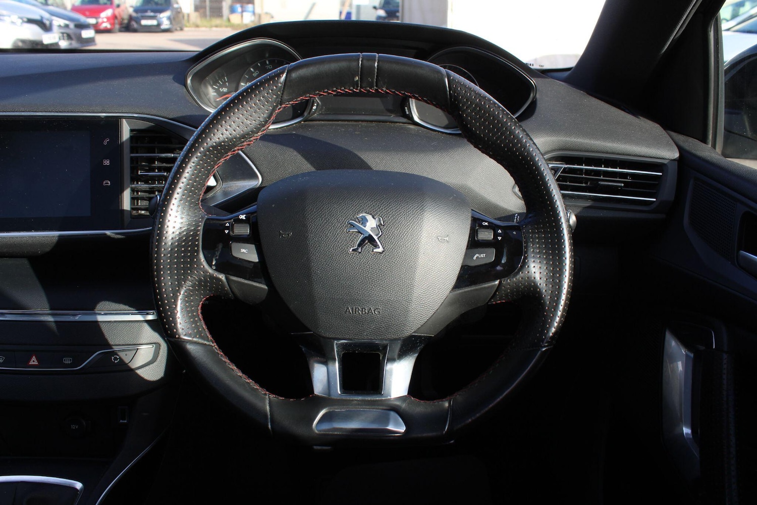 Used Peugeot 308 2019 for sale - 77279585: Photo 40