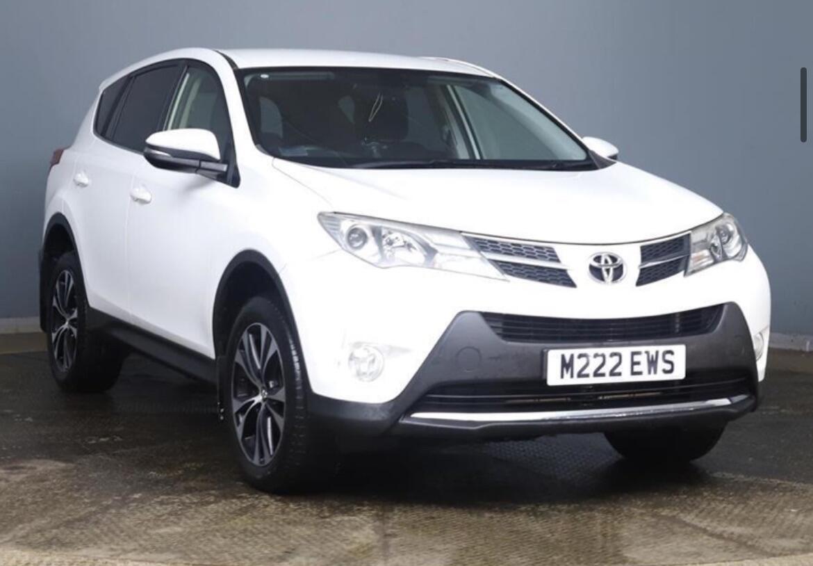 Used Toyota RAV4 2015 for sale - 76998939: Photo 1