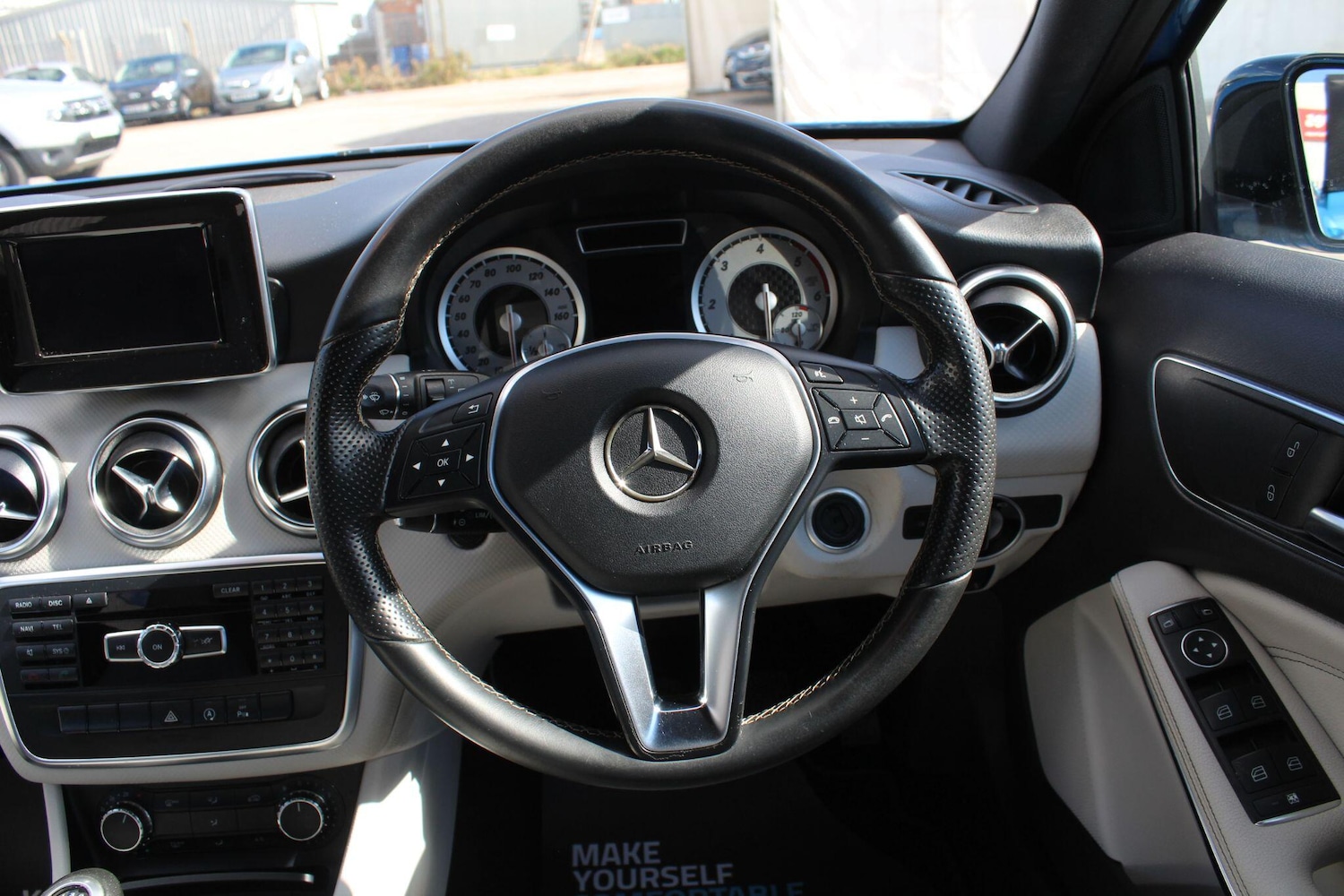 Used Mercedes-Benz A-Class 2015 for sale - 75977532: Photo 36