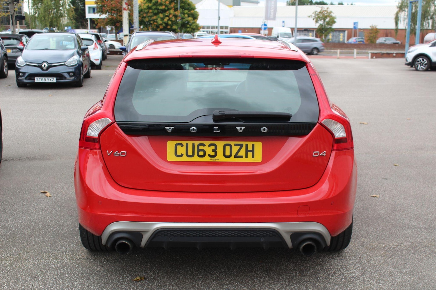 Used Volvo V60 2013 for sale - 76109000: Photo 3