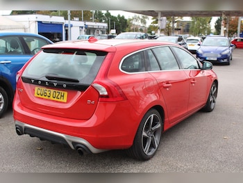 Used Volvo V60 2013 for sale - 76109000: Photo