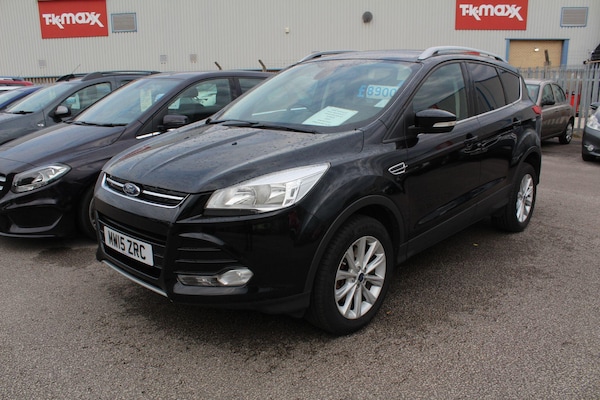 Used Ford Kuga 2015 for sale - 75477575: Photo 2