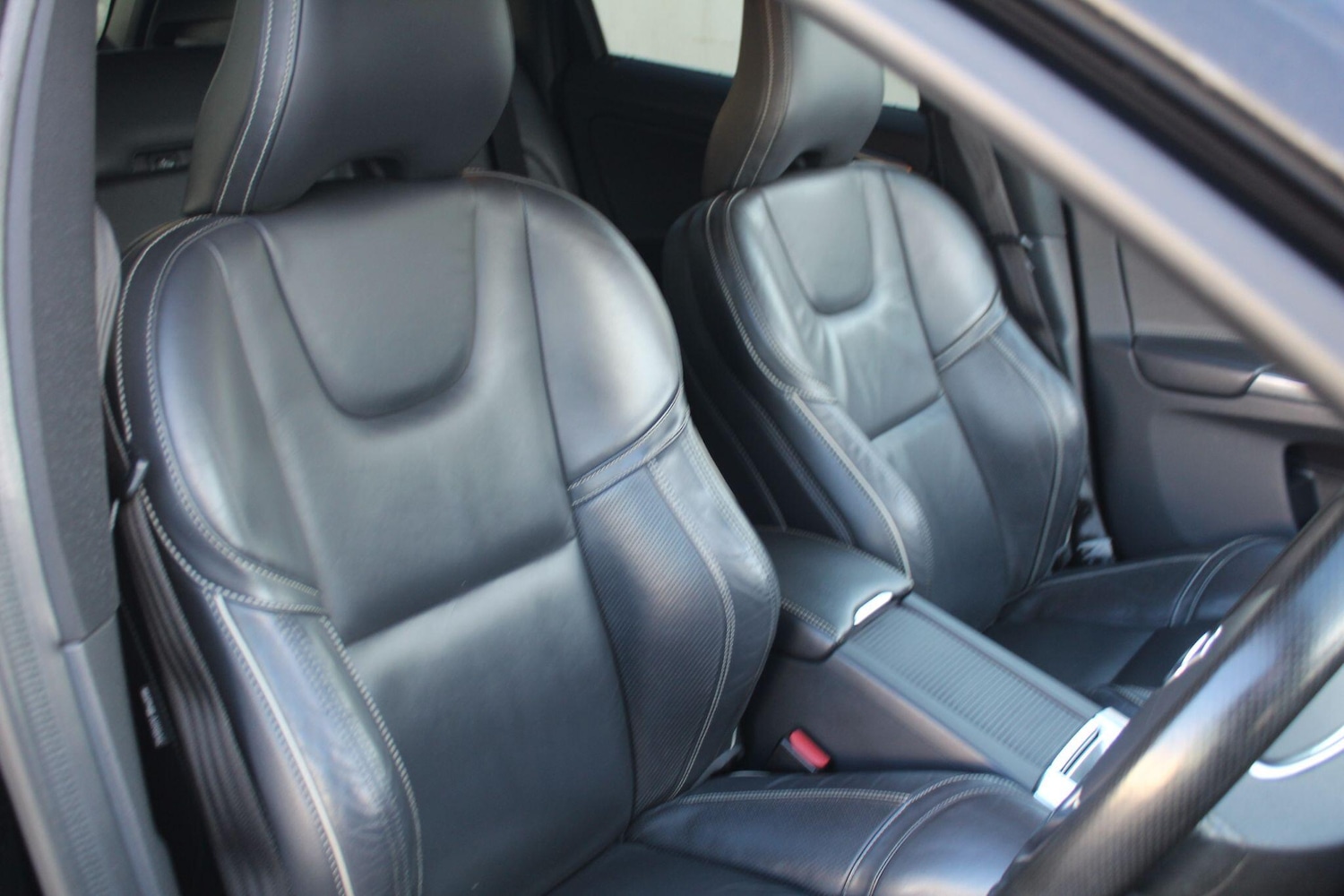 Used Volvo XC60 2017 for sale - 76409001: Photo 28