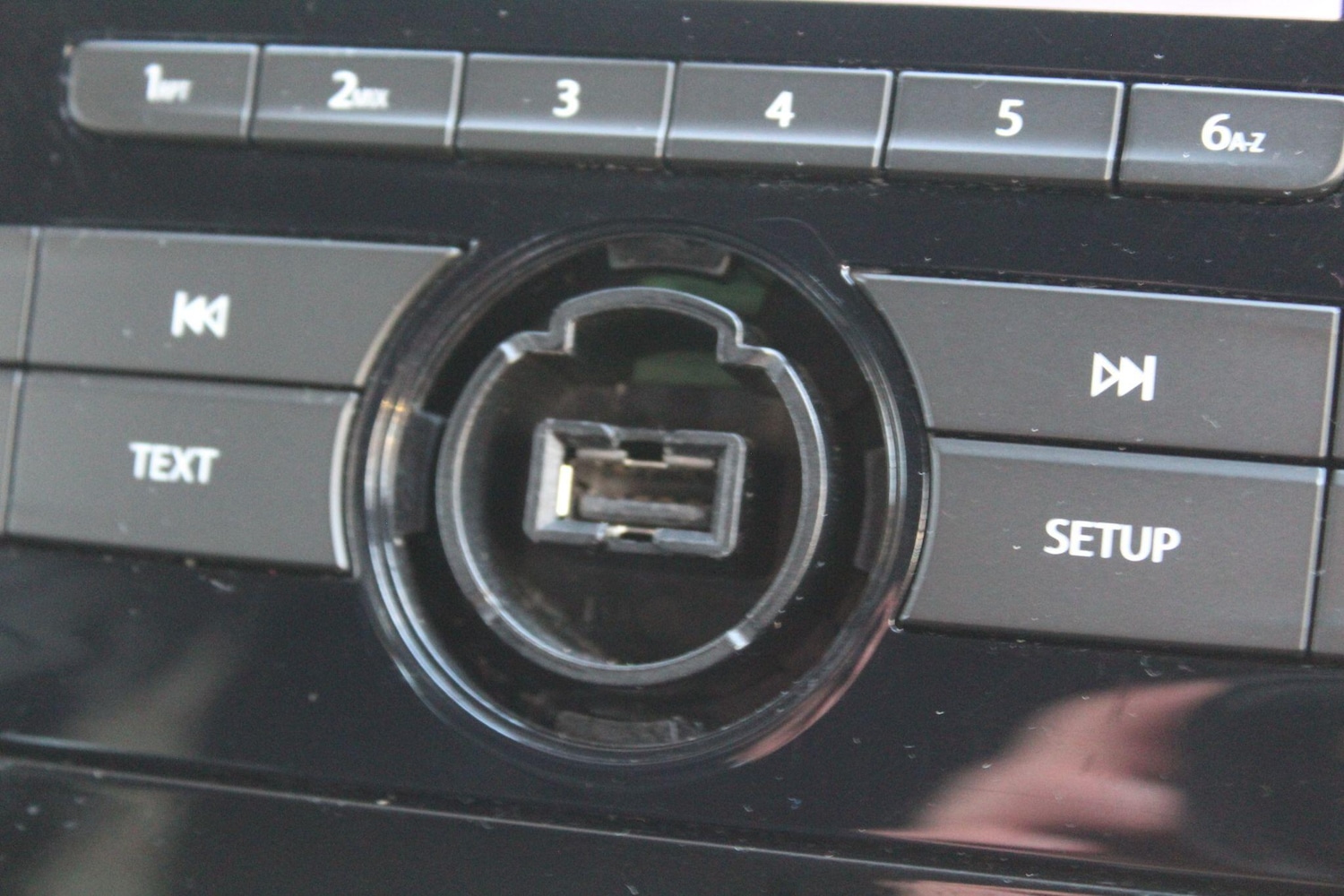 Used Renault Clio 2019 for sale - 76994469: Photo 23