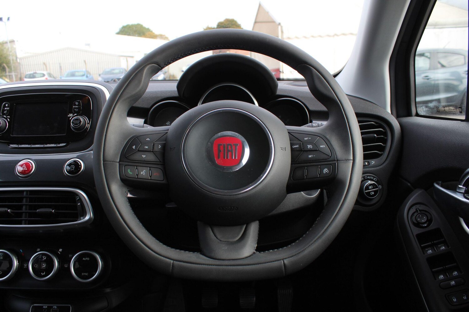 Used Fiat 500X 2015 for sale - 75978670: Photo 40