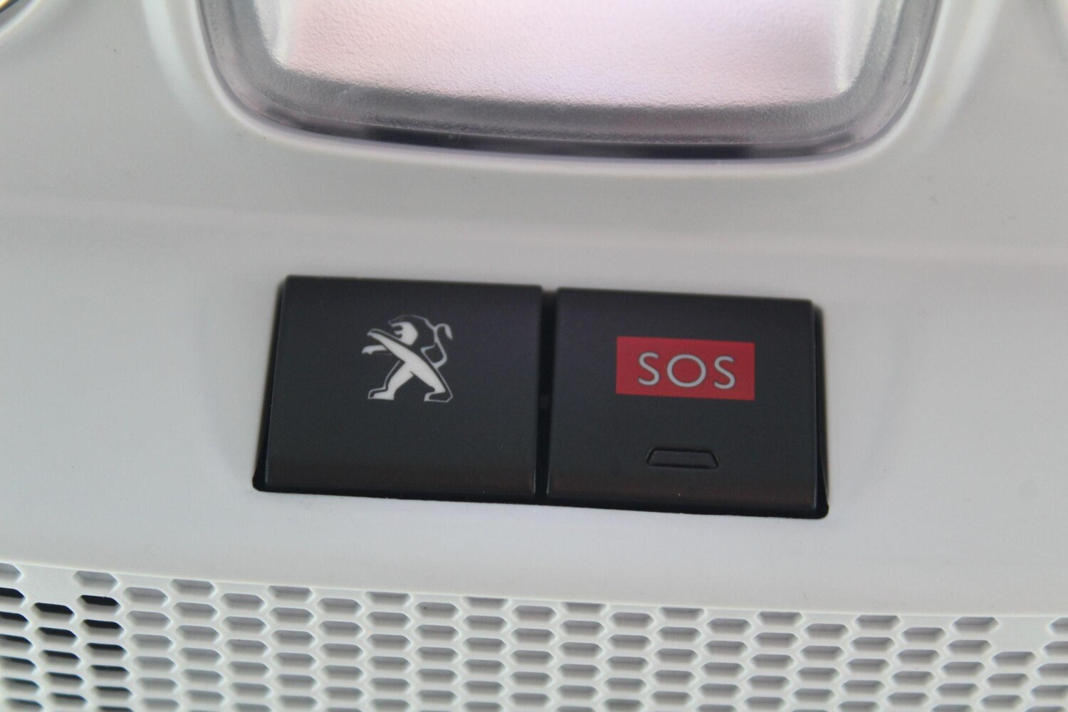 Used Peugeot 2008 2017 for sale - 76336345: Photo 19