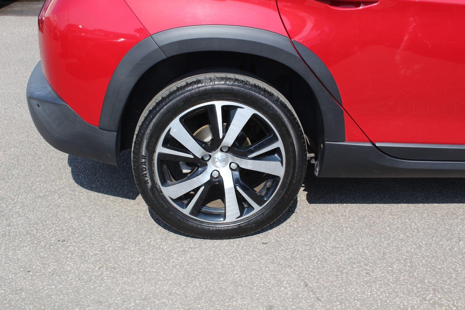 Used Peugeot 2008 2017 for sale - 76336345: Photo 28