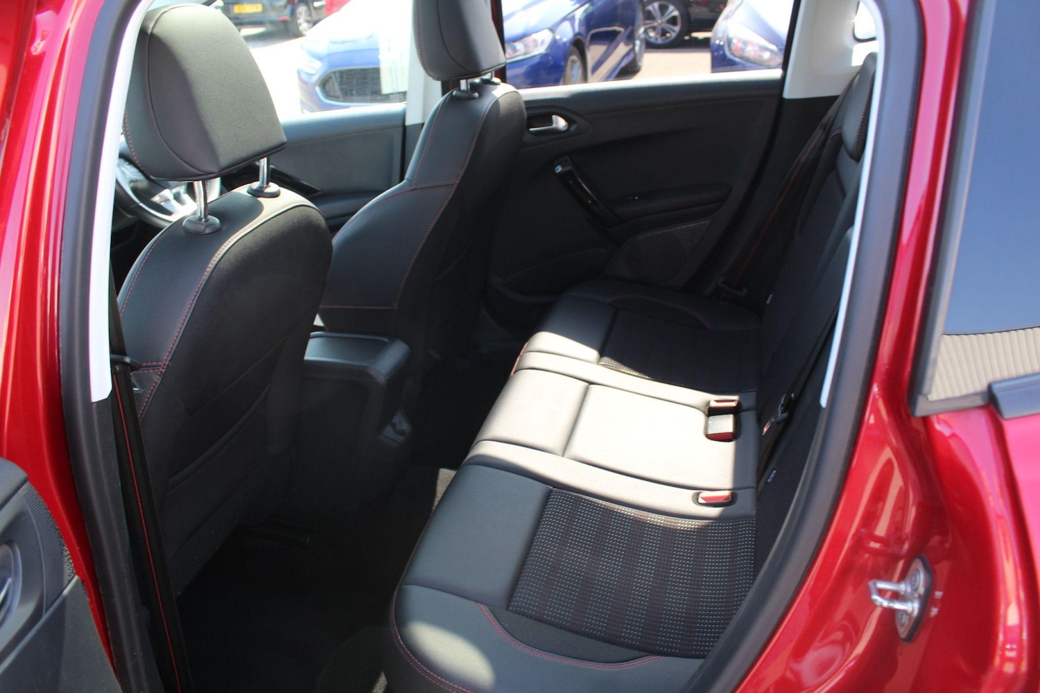 Used Peugeot 2008 2017 for sale - 76336345: Photo 51