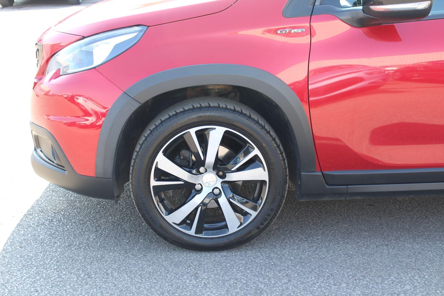 Used Peugeot 2008 2017 for sale - 76336345: Photo 9