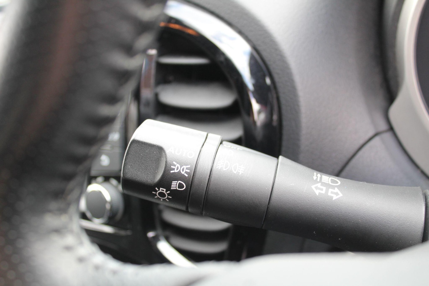 Used Nissan Juke 2017 for sale - 77412110: Photo 49