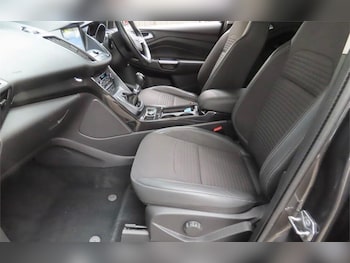 Used Ford Kuga 2017 for sale - 79292680: Photo