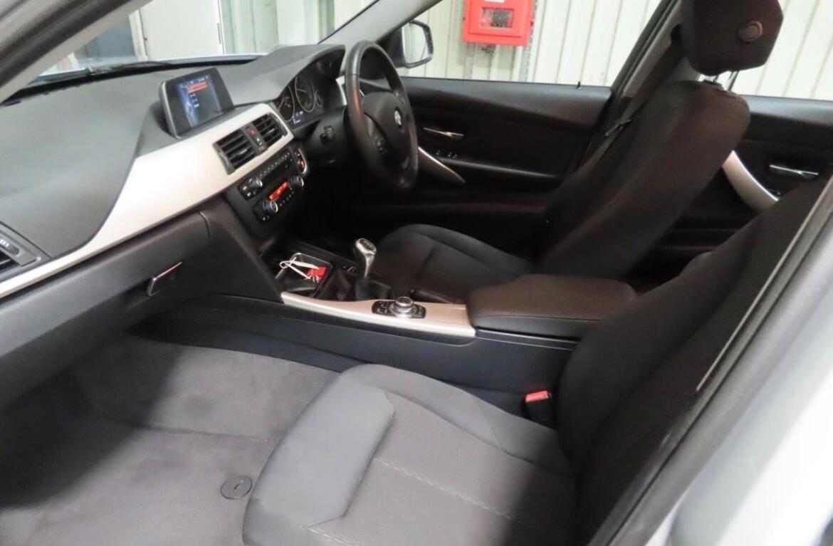 Used BMW 3 Series for sale - 77559802: Photo 2