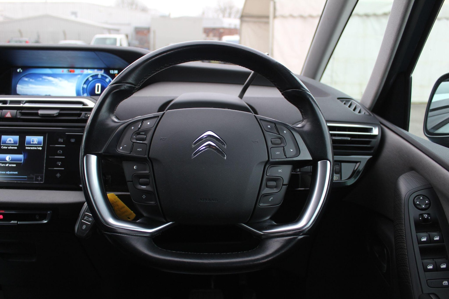 Used Citroen C4 Grand Picasso 2016 for sale - 77029747: Photo 40