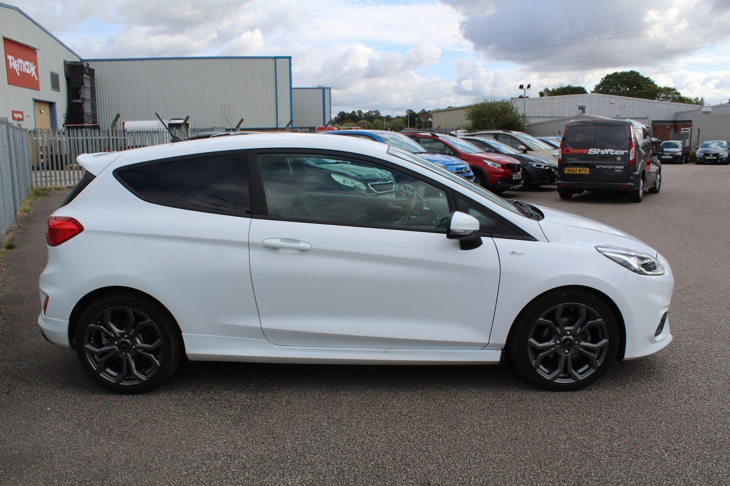 Used Ford Fiesta 2018 for sale - 76988628: Photo 6