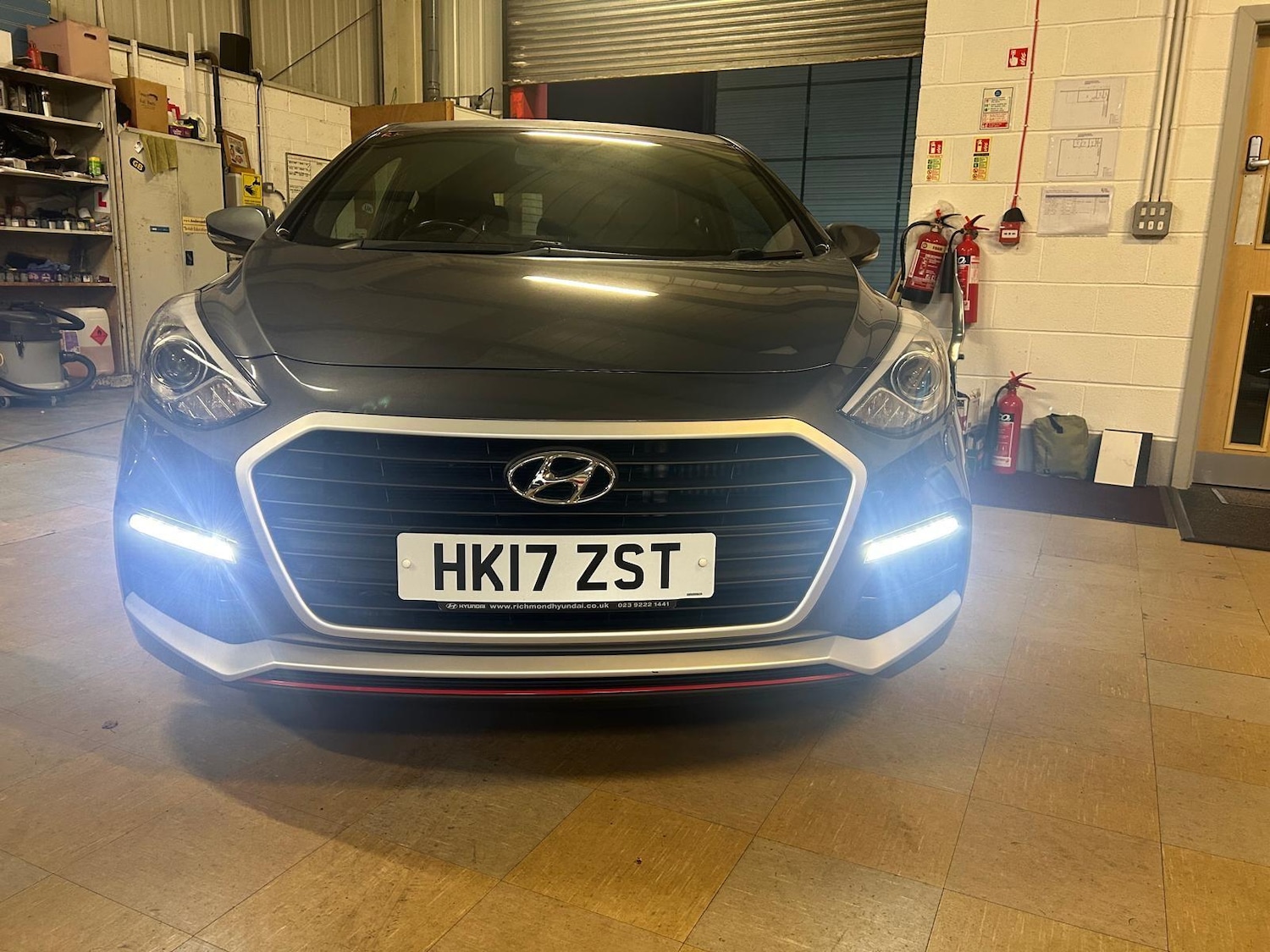 Used Hyundai i30 2017 for sale - 76886235: Photo 8