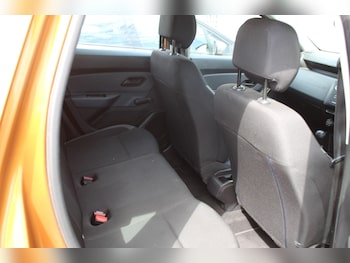 Used Dacia Duster 2020 for sale - 79349211: Photo