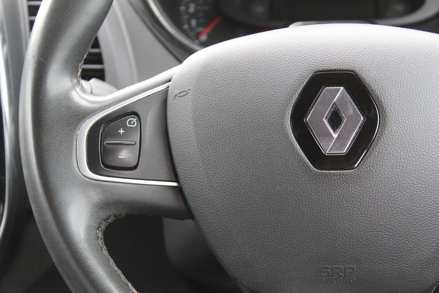 Used Renault Captur 2019 for sale - 76226663: Photo 38