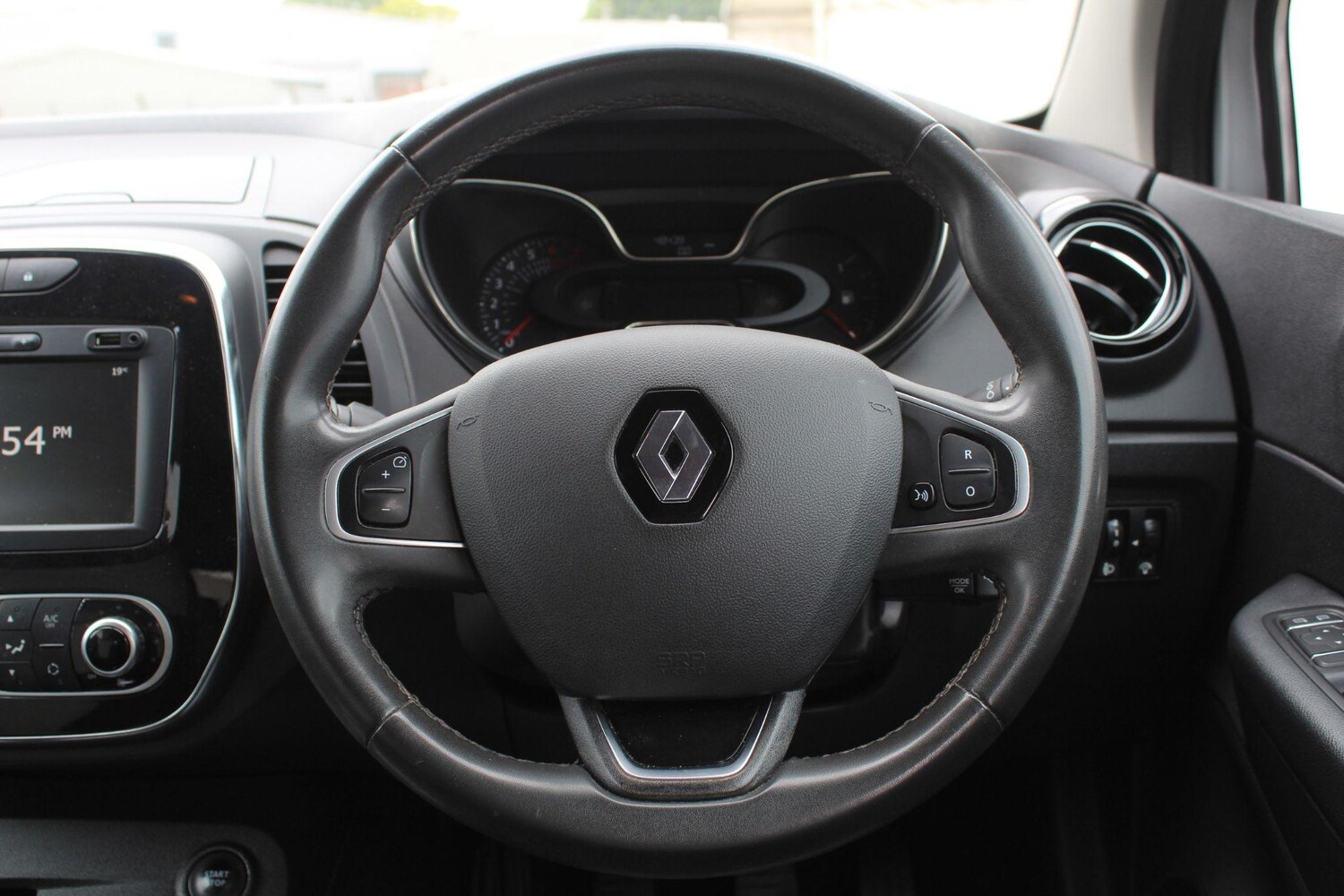 Used Renault Captur 2019 for sale - 76226663: Photo 39