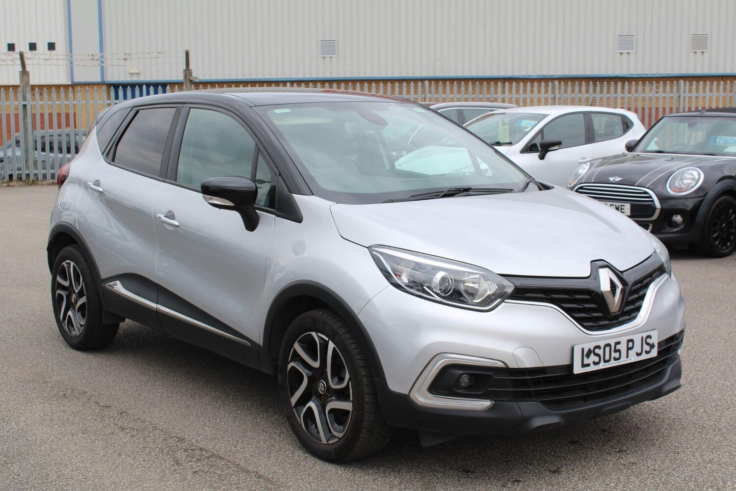 Used Renault Captur 2019 for sale - 76226663: Photo 4