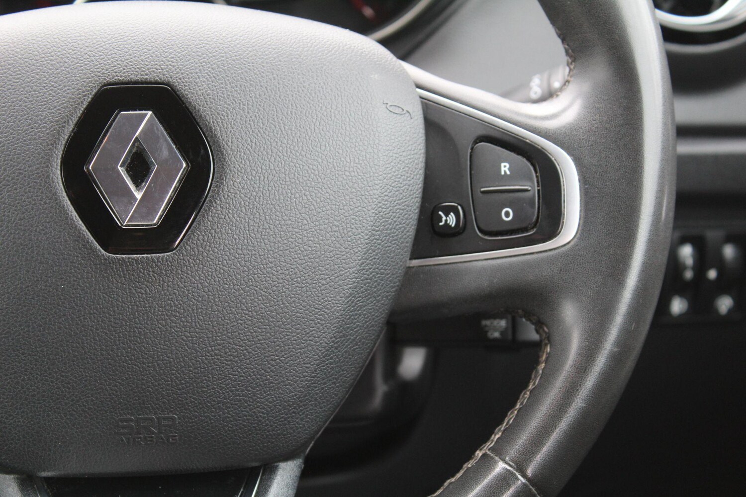 Used Renault Captur 2019 for sale - 76226663: Photo 40