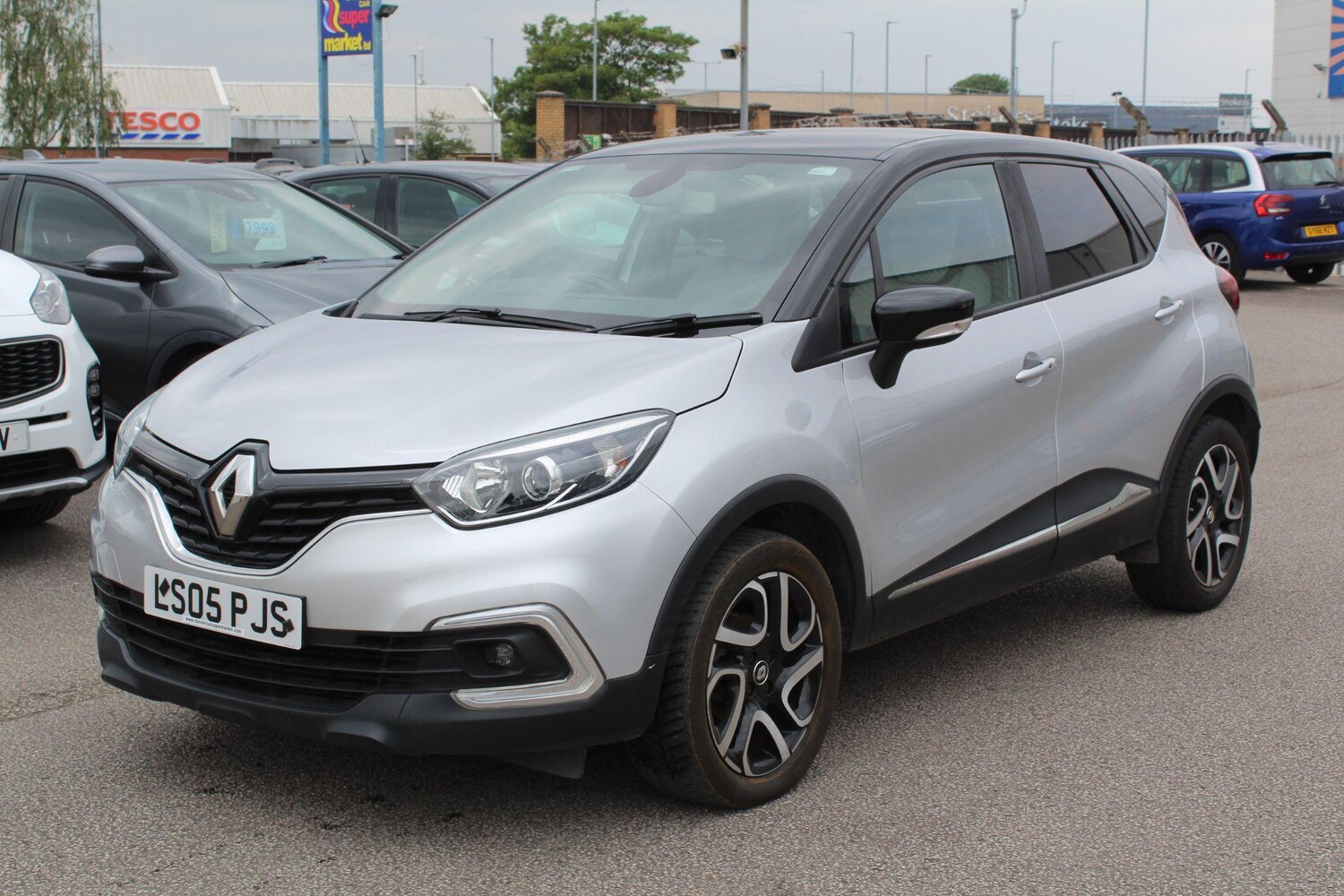 Used Renault Captur 2019 for sale - 76226663: Photo 8