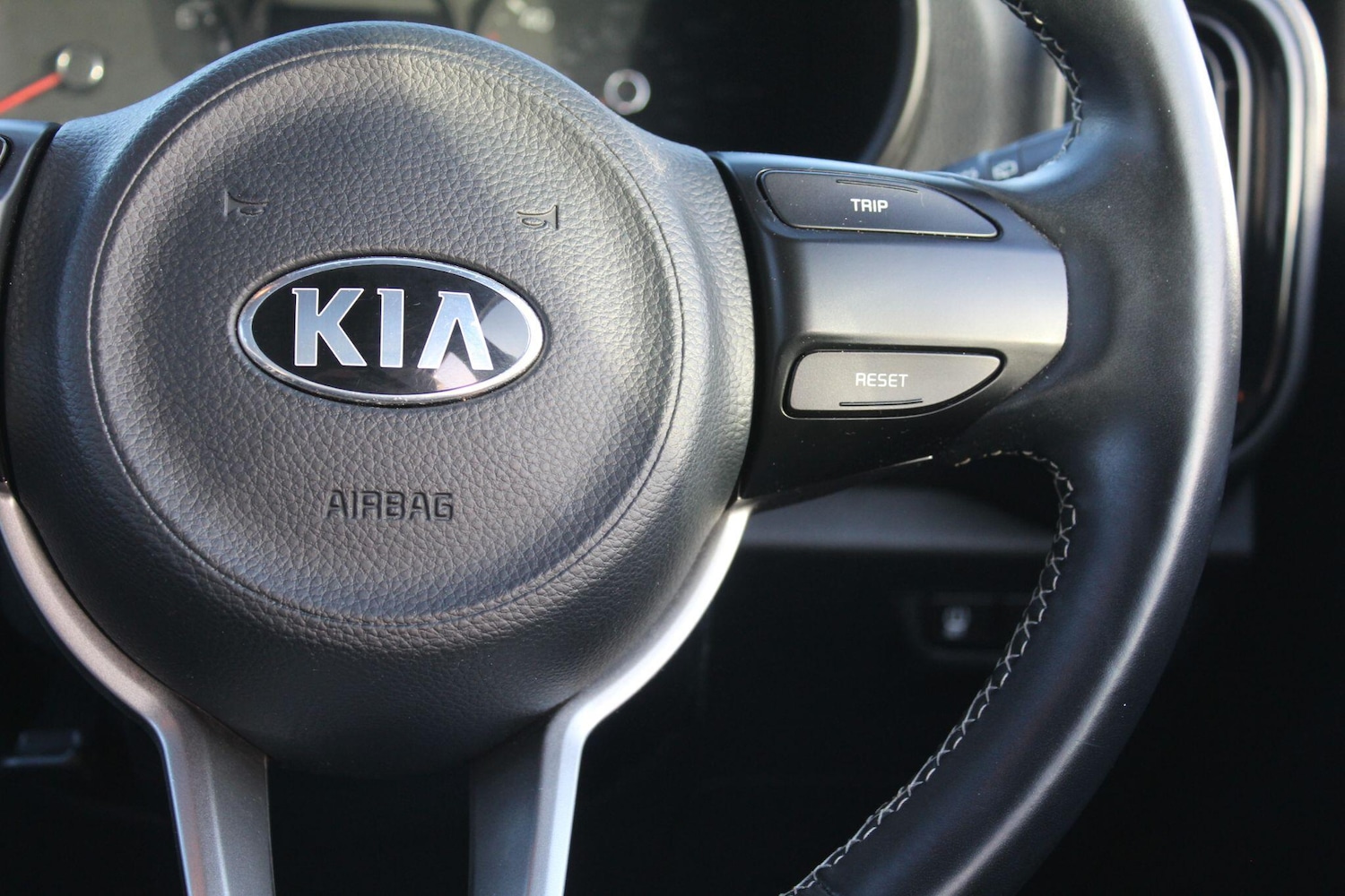 Used Kia Picanto 2018 for sale - 77267581: Photo 35