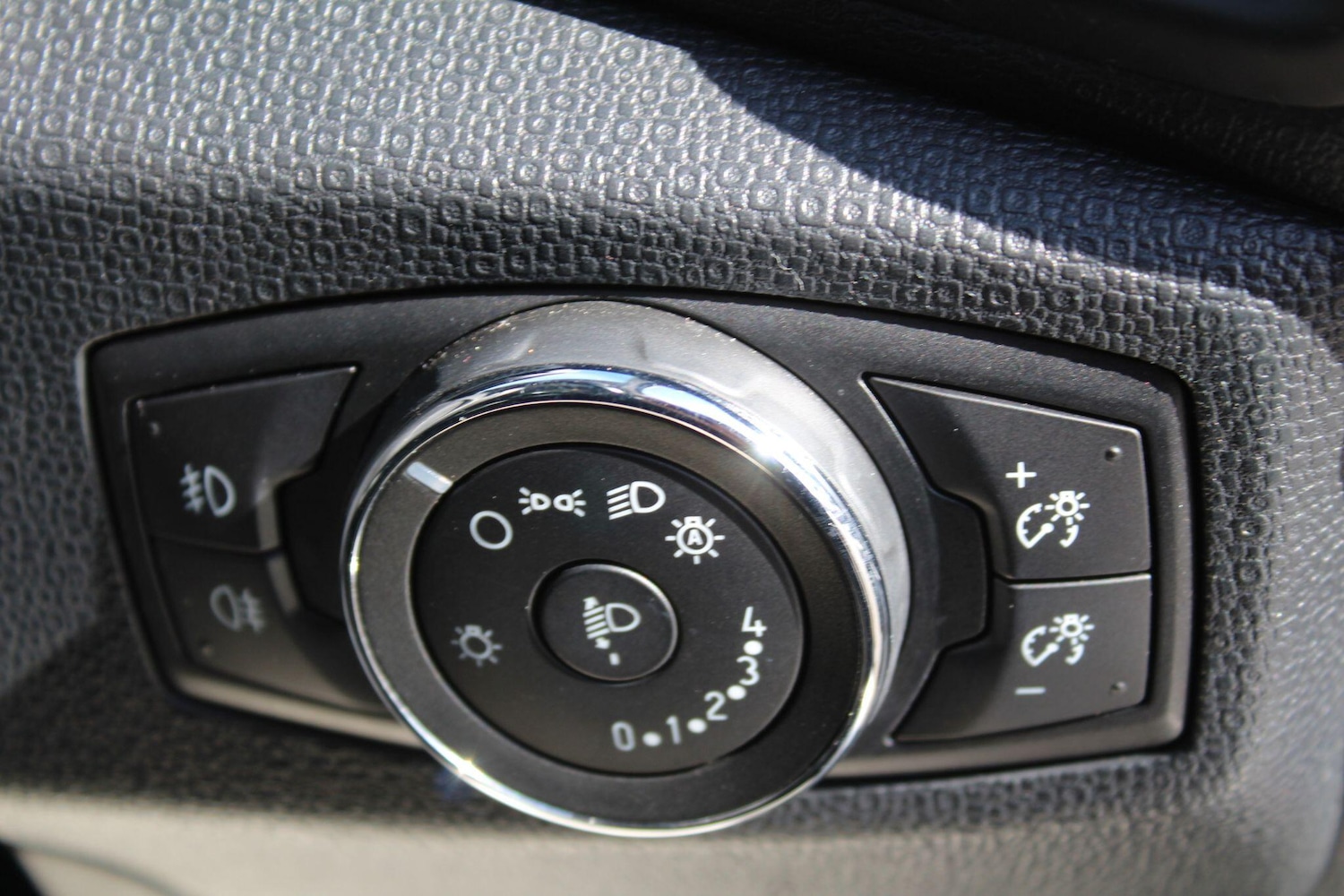 Used Ford Ecosport 2018 for sale - 77940170: Photo 45