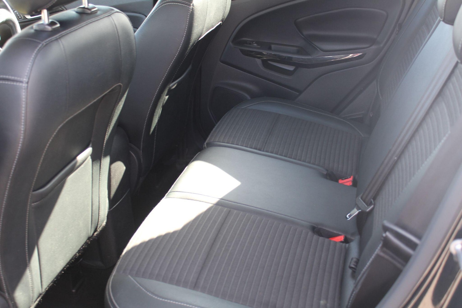 Used Ford Ecosport 2018 for sale - 77940170: Photo 48