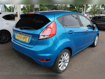 Used Ford Fiesta 2016 for sale - 78922590: Photo