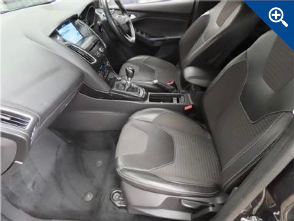 Used Ford Focus 2017 for sale - 78185101: Photo 2