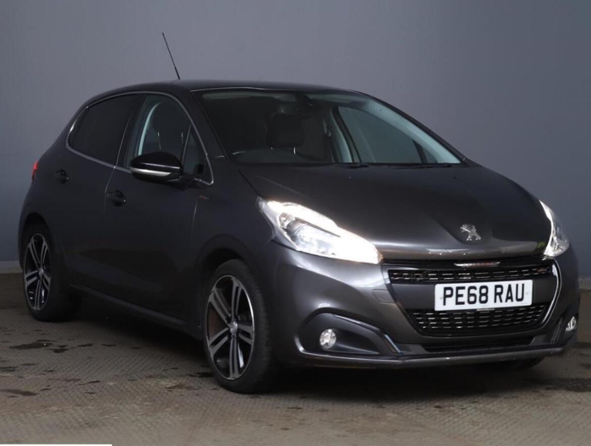 Used Peugeot 208 2018 for sale - 76388307: Photo 1