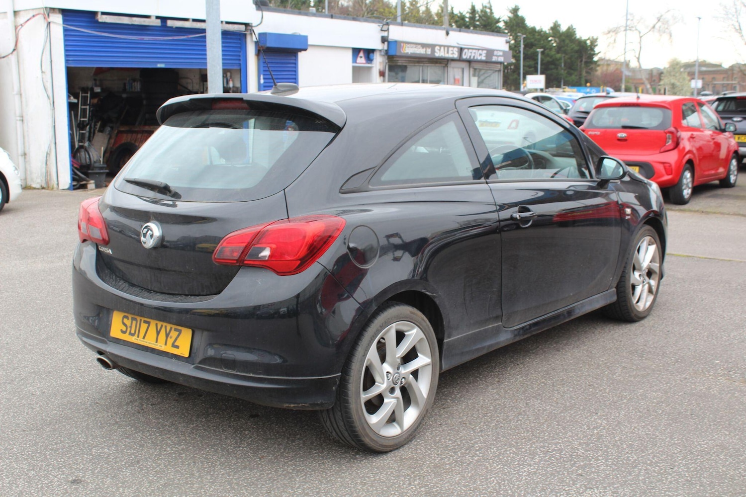 Used Vauxhall Corsa 2017 for sale - 77993742: Photo 2