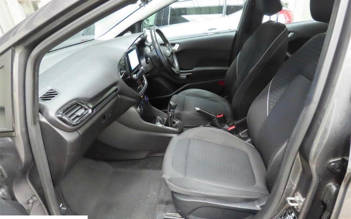 Used Ford Fiesta for sale - 77808340: Photo 2