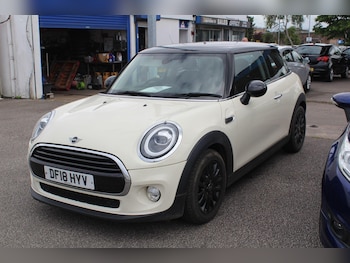 Used MINI Hatch 2018 for sale - 78784536: Photo