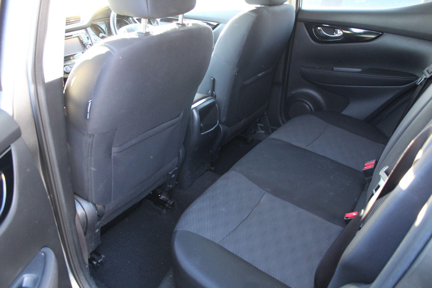 Used Nissan Qashqai 2016 for sale - 76645163: Photo 9