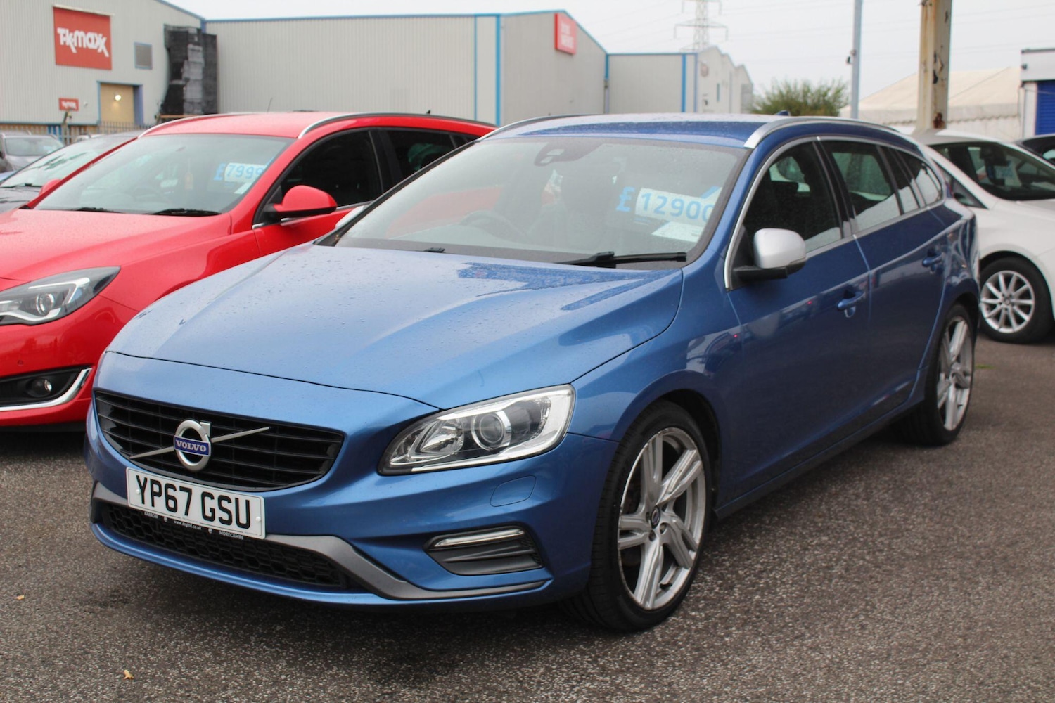 Used Volvo V60 2017 for sale - 77612429: Photo 1